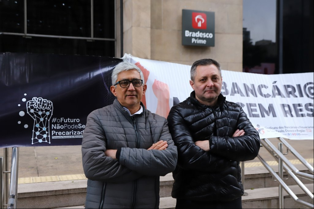 Trabalhadores de bancos de todo o país novamente protestaram para cobrar da Fenaban proposta decente
