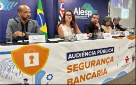 Mesa da audiência pública sobre segurança bancária