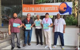 Ato na Vila Leopoldina denuncia demissões e cobra negociação com o Bradesco