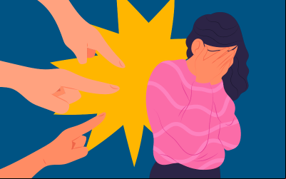 Ilustração de uma mulher, com as mãos no rosto, sendo apontada por várias mãos