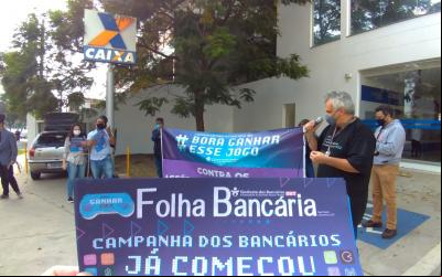 Atividade da Campanha Nacional dos Bancários 2022 em agência da Caixa em Moema, zona sul