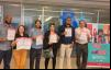 Dirigentes do Sindicato em frente ao Banco BV